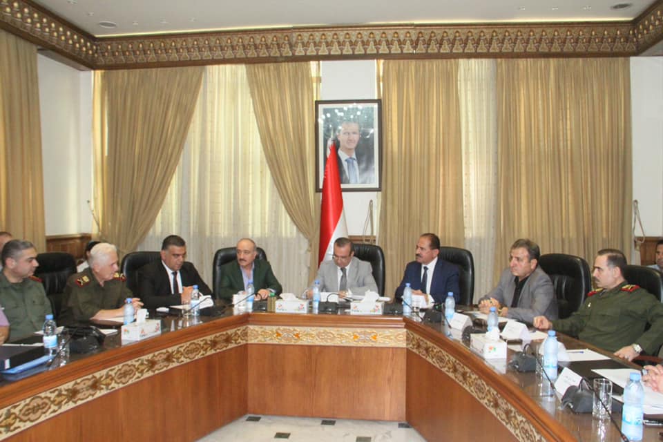 مناقشة المشاريع التنموية في المنطقة الساحلية والإشغالات والإستثمارات الخاضعة للأملاك العامة البحرية